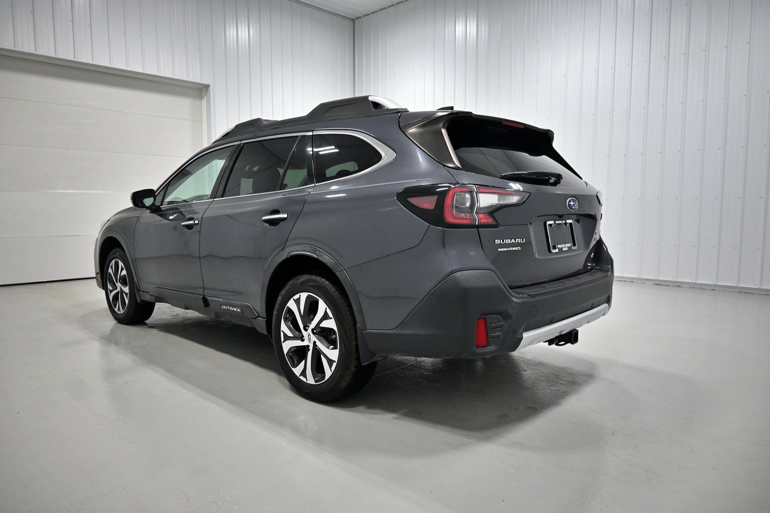 Used 2020 Subaru Outback Touring XT AWD/4WD image 31