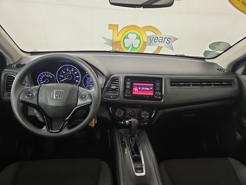 Used 2021 Honda HR-V LX image 13