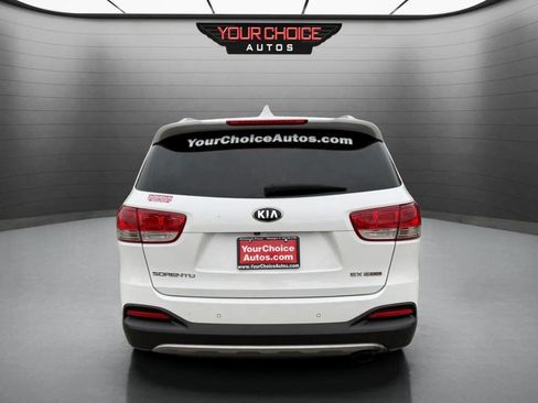 Used 2017 Kia Sorento EX w/ EX Premium Package image 6