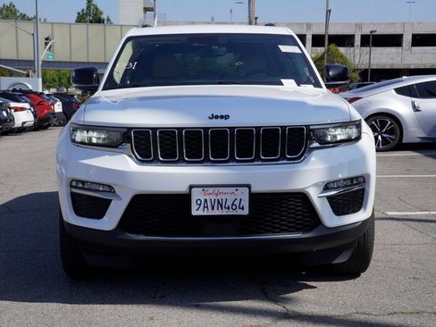 Used 2022 Jeep Grand Cherokee Limited AWD/4WD image 6