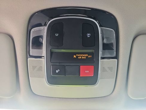 Used 2025 Hyundai Tucson SEL AWD/4WD image 24