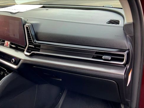 Used 2023 Kia Sportage SX Prestige image 15