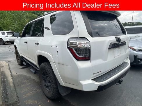 Used 2023 Toyota 4Runner TRD Off-Road Premium w/ Moonroof Package AWD/4WD image 5
