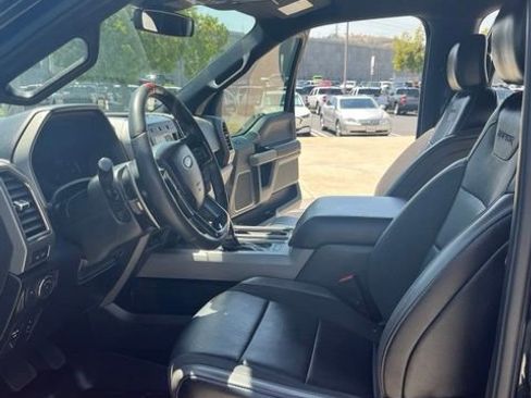 Used 2019 Ford F150 Raptor w/ Equipment Group 802A Luxury AWD/4WD image 6