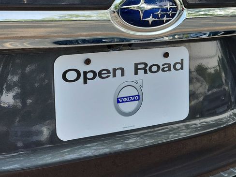 Used 2022 Subaru Ascent Limited w/ Technology Package AWD/4WD image 30