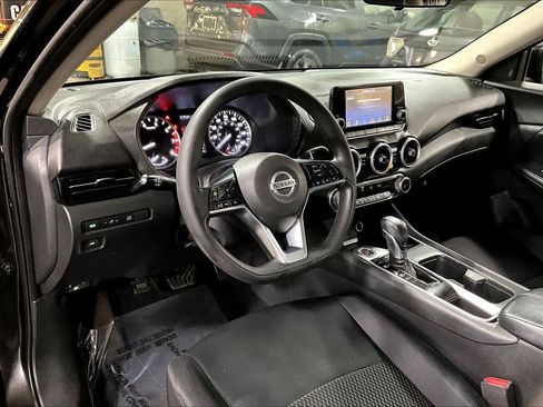 Used 2020 Nissan Sentra S image 17