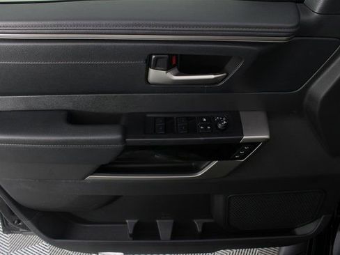 Used 2024 Toyota Tundra Limited image 16