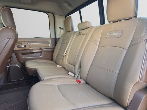 Used 2020 RAM 2500 Limited image 15