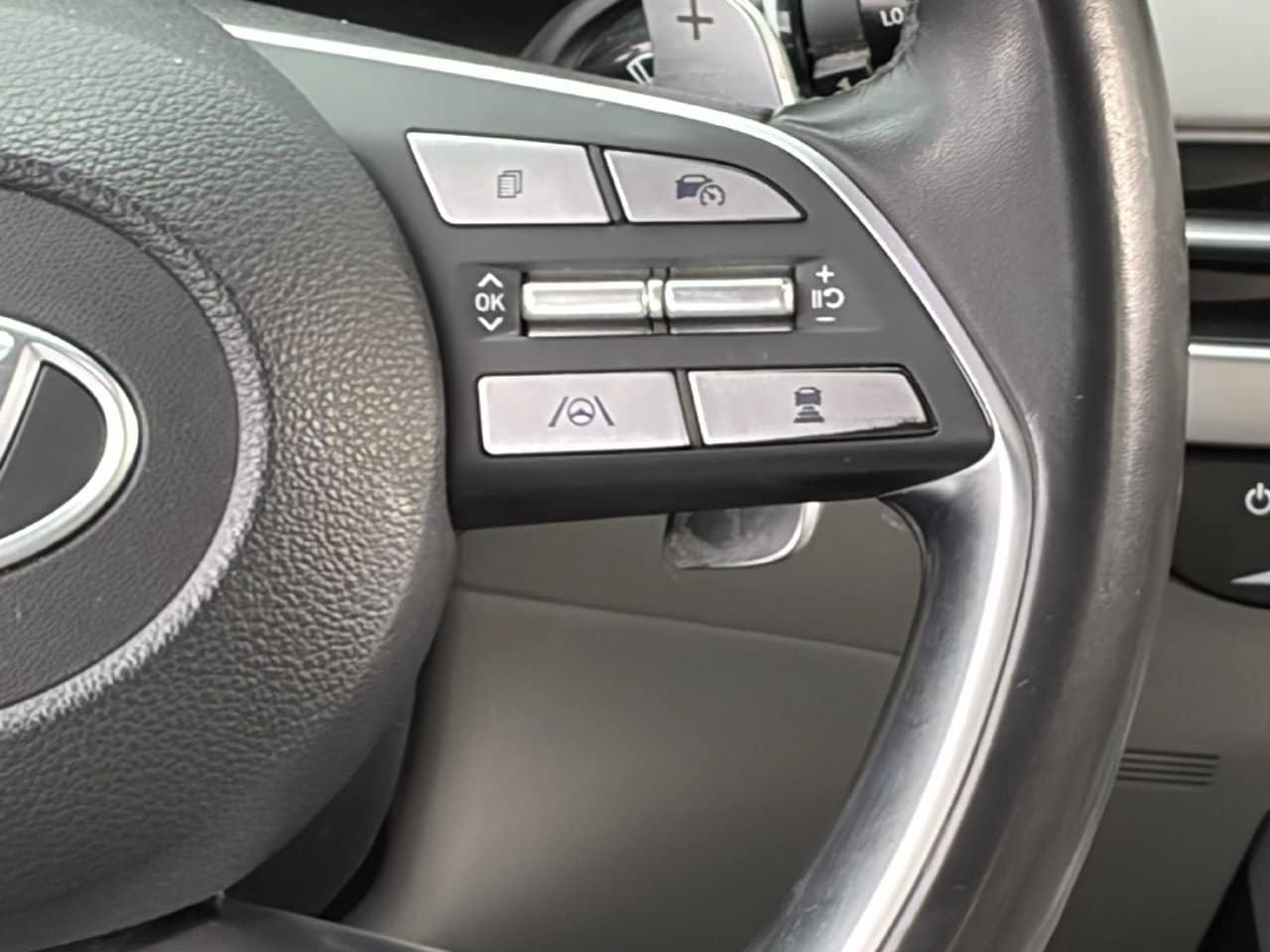 Used 2023 Hyundai Palisade SEL FWD image 20
