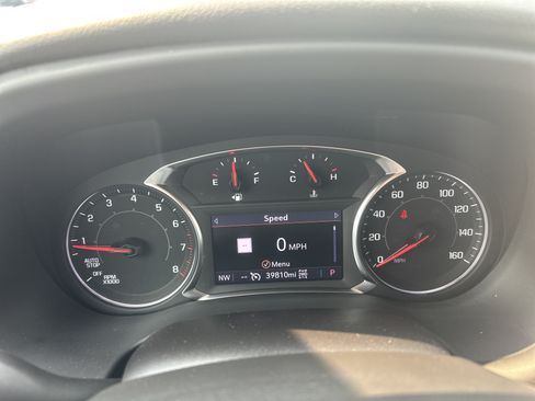 Certified 2023 GMC Acadia SLE w/ Driver Convenience Package AWD/4WD image 34