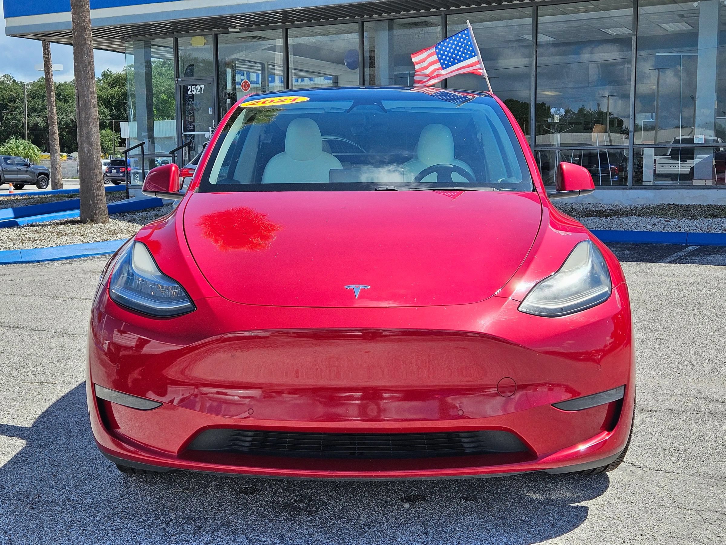 Used 2021 Tesla Model Y Long Range AWD/4WD image 3