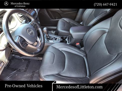 Used 2020 Jeep Cherokee Latitude Lux w/ Comfort/Convenience Group AWD/4WD image 10