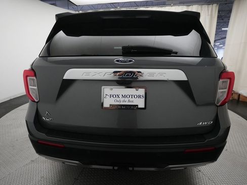 Used 2023 Ford Explorer XLT w/ Equipment Group 202A image 26