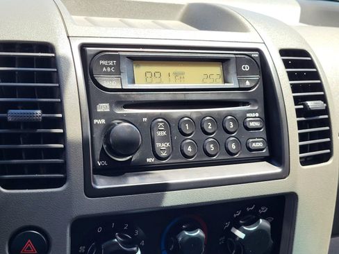 Used 2005 Nissan Frontier SE w/ (P01) Power Pkg RWD image 15