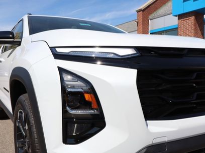 New 2026 Chevrolet Equinox RS w/ Convenience Package III