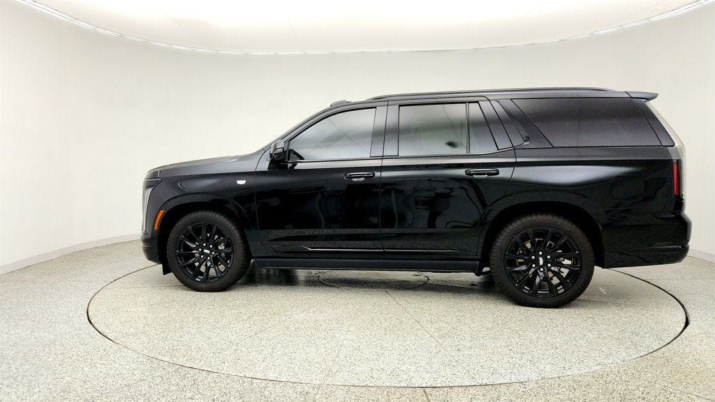 Used 2025 Cadillac Escalade Sport Platinum w/ LPO, ONYX Package AWD/4WD image 8