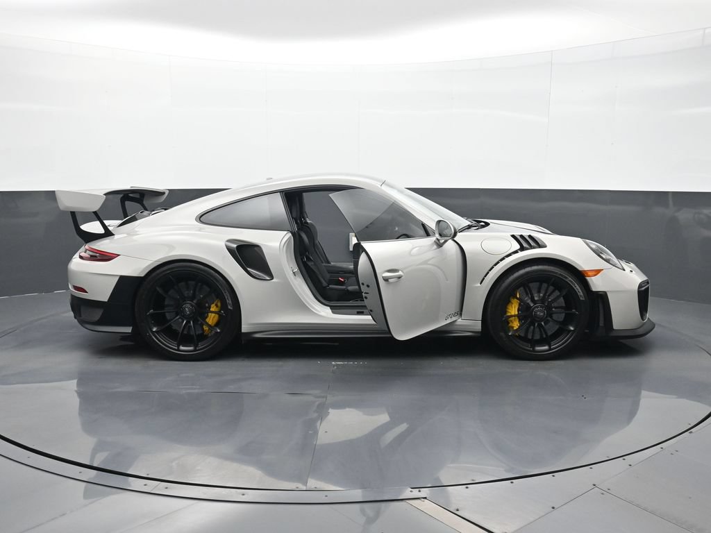 Certified 2019 Porsche 911 GT2 RS w/ Weissach Package RWD image 30