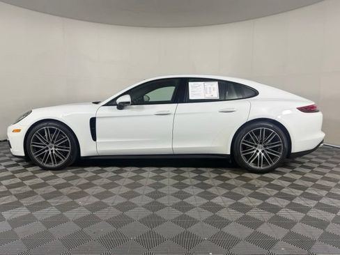 Used 2020 Porsche Panamera 4 AWD/4WD image 3