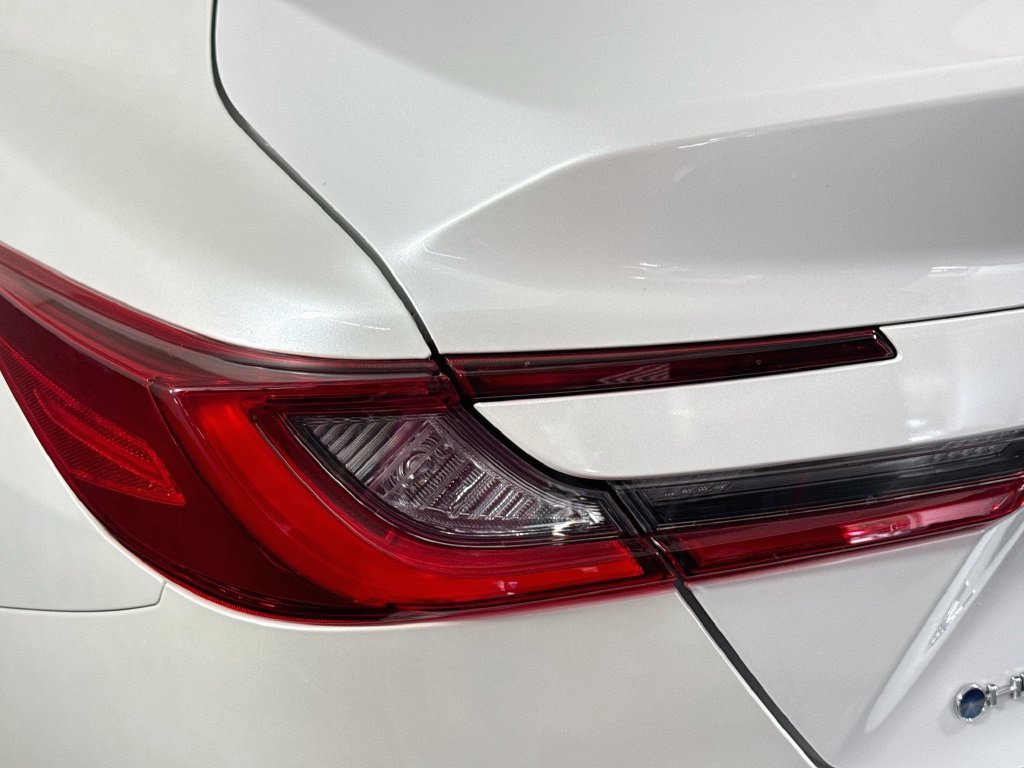 Used 2025 Toyota Camry XLE FWD image 35