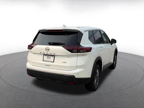Used 2026 Nissan Rogue SV AWD/4WD image 15