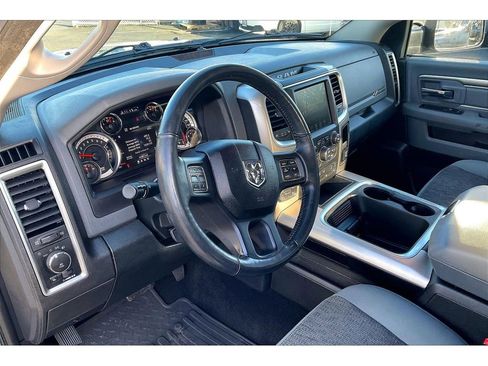 Used 2017 RAM 1500 Big Horn image 14