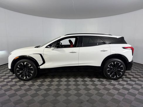 Used 2024 Chevrolet Blazer EV RS AWD/4WD image 10