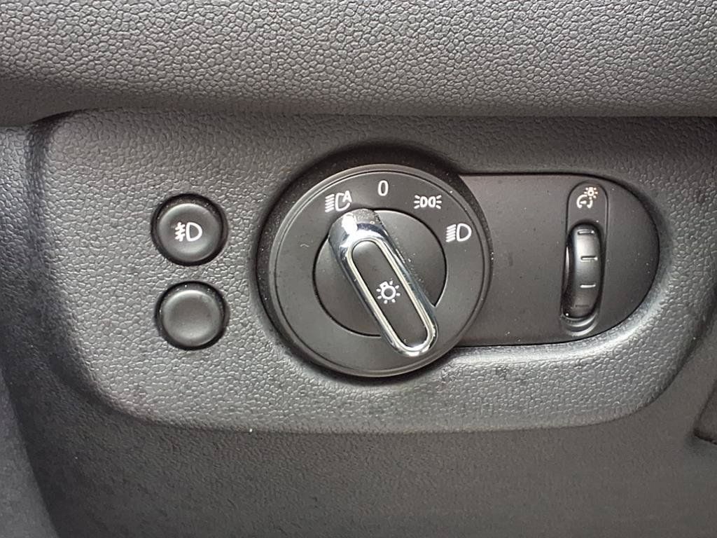 Used 2023 MINI Cooper Clubman S FWD image 25