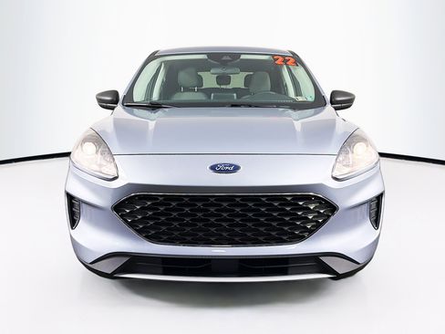 Used 2022 Ford Escape SE w/ Convenience Package image 3