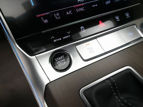 Used 2024 Audi A7 3.0T Premium Plus image 28