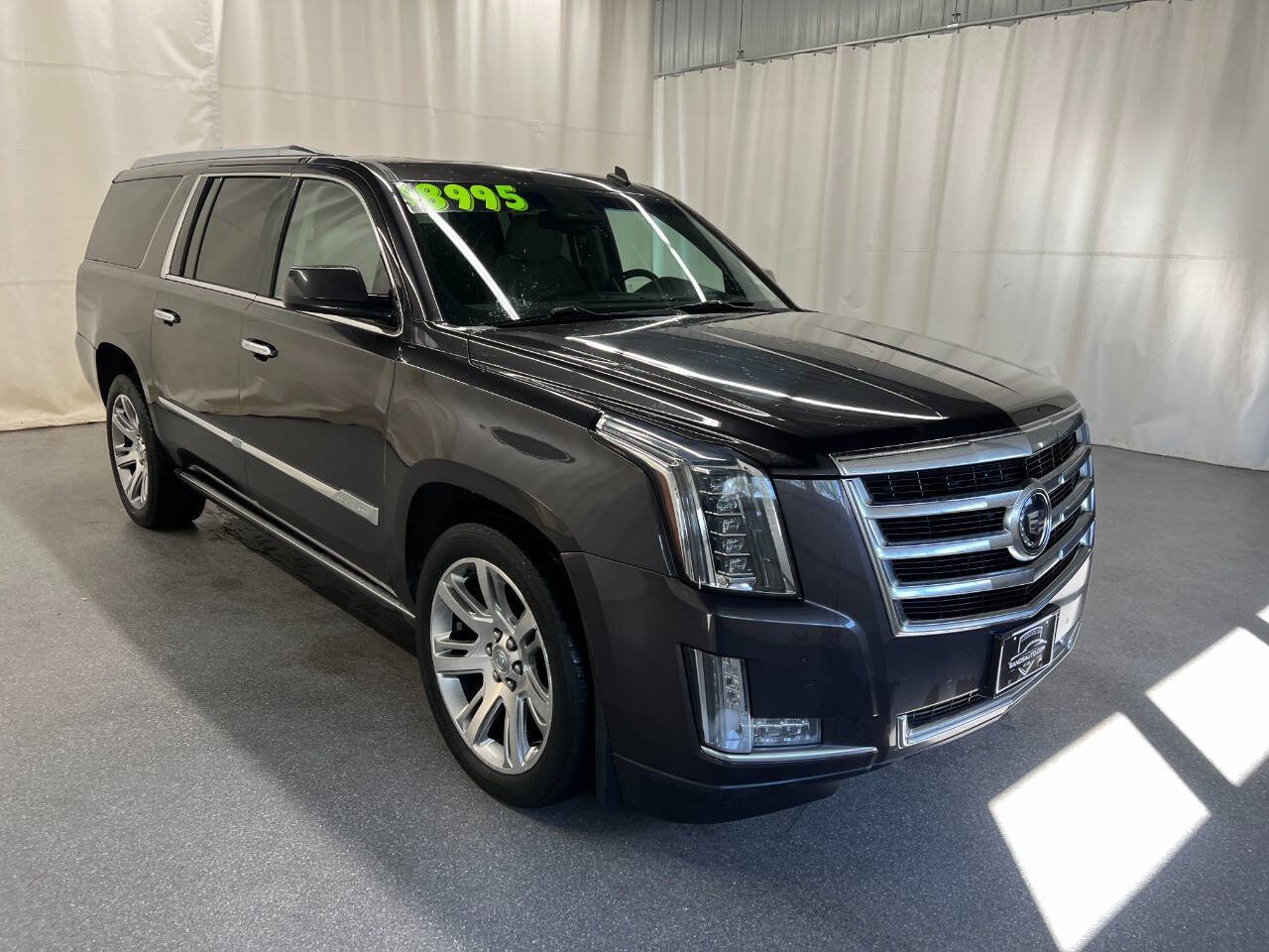 Used 2015 Cadillac Escalade ESV Premium AWD/4WD image 3