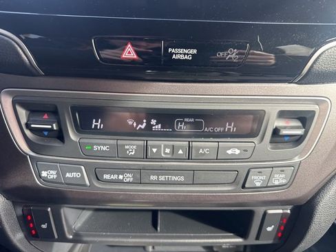 Used 2025 Honda Passport EX-L image 26
