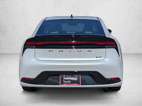New 2026 Toyota Prius image 7