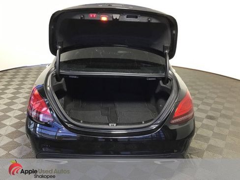 Used 2019 Mercedes-Benz C 300 4MATIC Sedan image 23