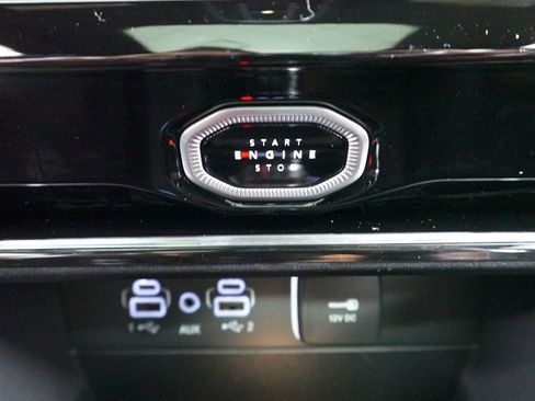 New 2026 Jeep Grand Cherokee Limited w/ Limited Altitude Package AWD/4WD image 23