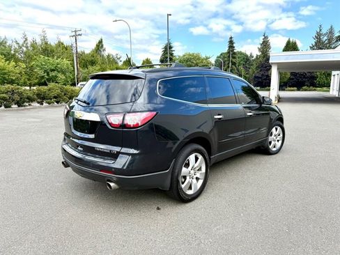 Used 2014 Chevrolet Traverse LTZ AWD/4WD image 7