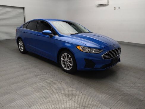 Used 2020 Ford Fusion SE FWD image 13