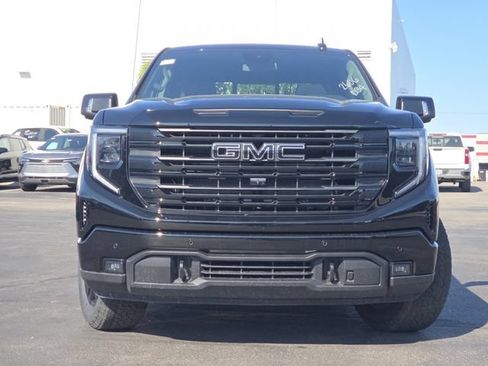 New 2026 GMC Sierra 1500 Elevation w/ Elevation Premium Package AWD/4WD image 20