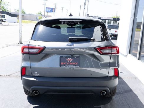 Used 2025 Ford Escape ST-Line AWD/4WD image 5