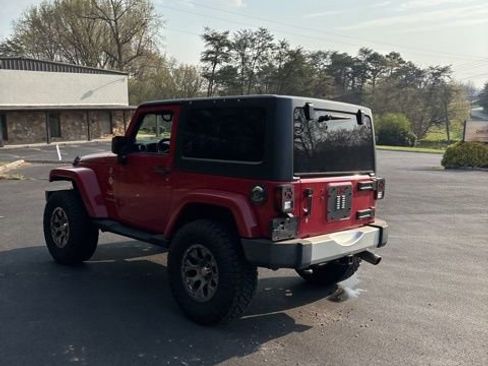 Used 2012 Jeep Wrangler Sahara w/ Connectivity Group image 10