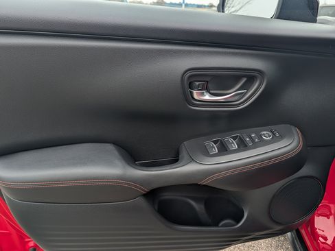 Used 2023 Honda HR-V Sport image 22