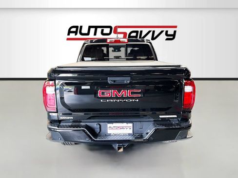Used 2024 GMC Canyon Elevation w/ Convenience Package AWD/4WD image 6