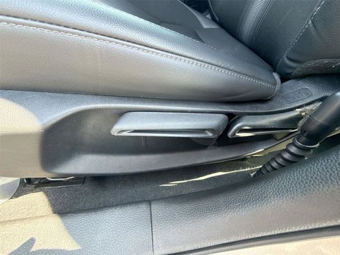 Used 2024 Honda Civic Sport image 14