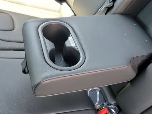 New 2026 Hyundai Elantra SEL Sport FWD image 25