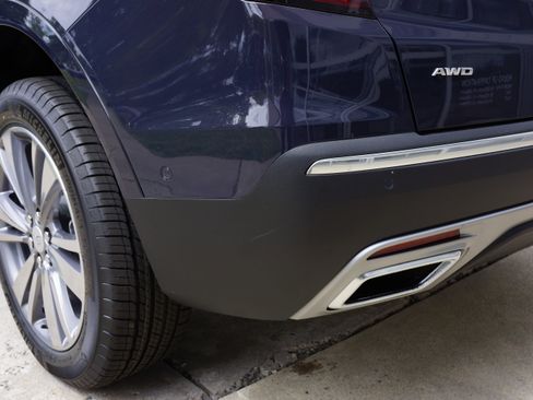 Used 2025 Cadillac XT5 Premium Luxury image 21