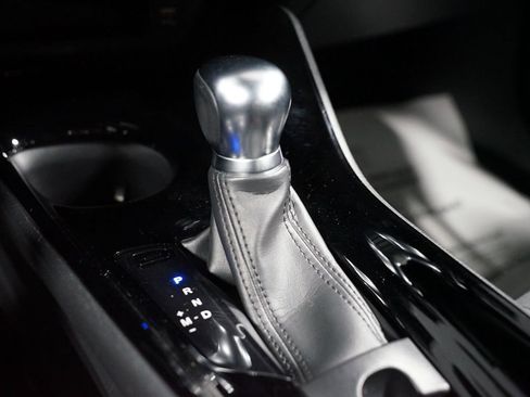 Certified 2021 Toyota C-HR Nightshade image 20