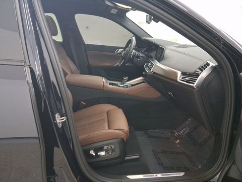 Used 2022 BMW X6 xDrive40i w/ M Sport Package image 33
