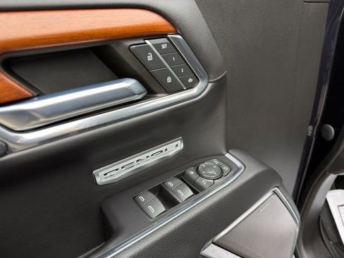 Used 2022 GMC Sierra 1500 Denali AWD/4WD image 18