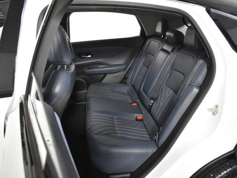 Certified 2024 Nissan Ariya AWD image 31