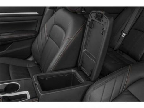 Used 2025 Nissan Altima 2.5 SR AWD/4WD image 16