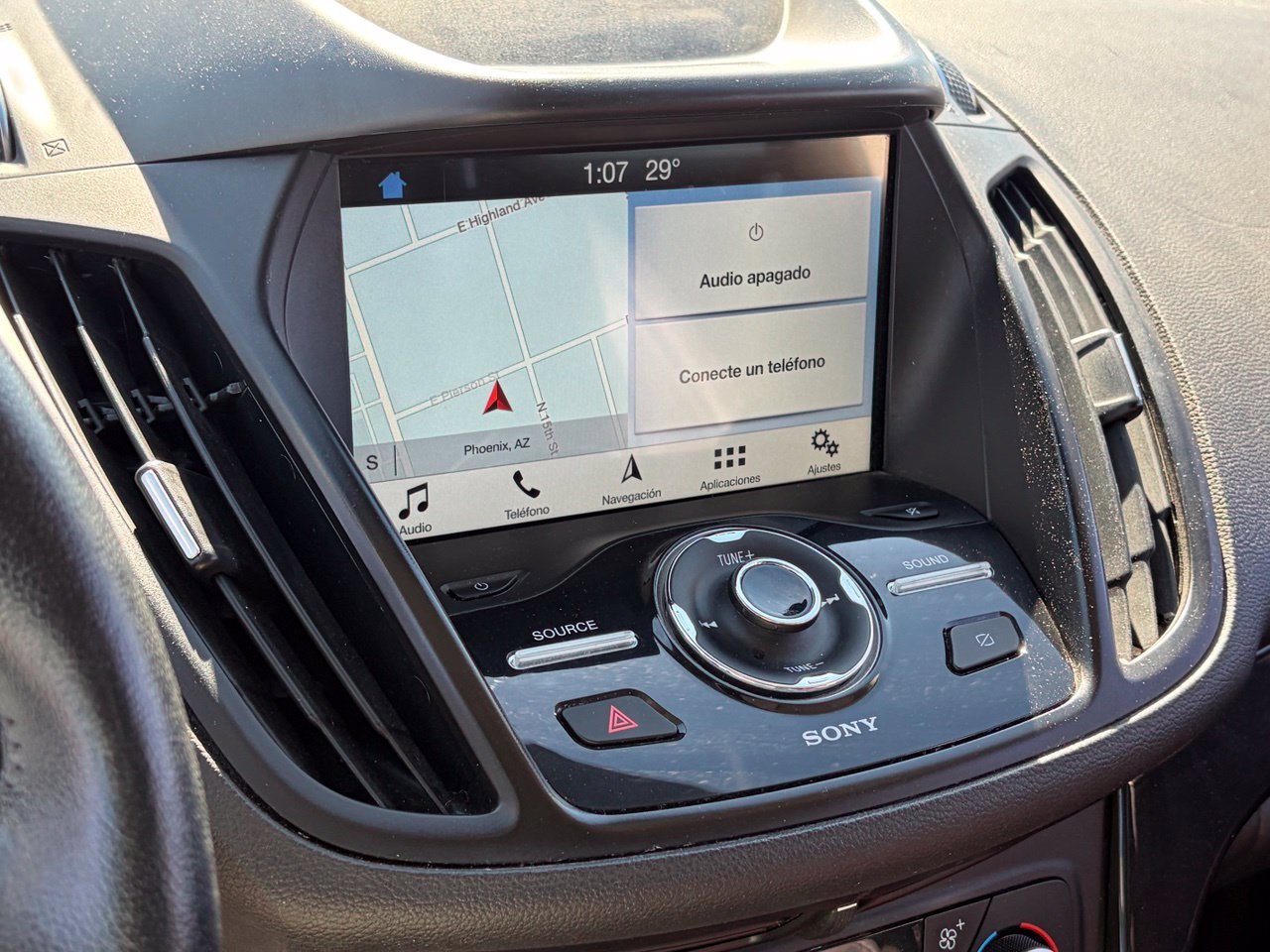 Used 2019 Ford Escape Titanium w/ U0J03 - Titanium Tow Package FWD image 11